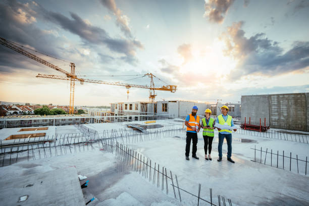 Best Custom Concrete Contractor  in Maumelle, AR
