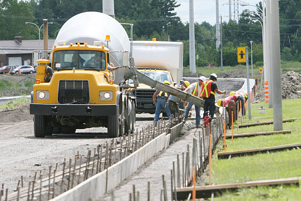 Best Concrete Walkway Installation  in Maumelle, AR